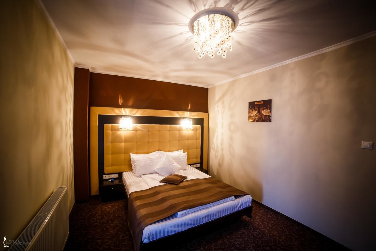 Отель Hotel Ozana Бистрица-20